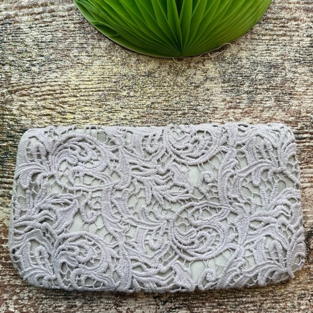 Light Gray Lace Clutch with Chain Strap Evening Formal Bag